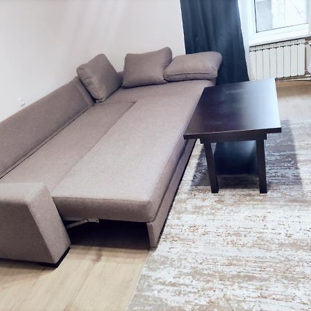 Renovated 1 Bedroom With King Size Bed In Kentron เยเรวาน ภายนอก รูปภาพ